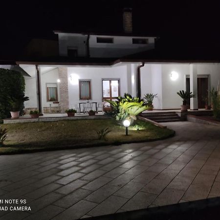 Villa Aristogatti San Pietro Vernotico Bagian luar foto