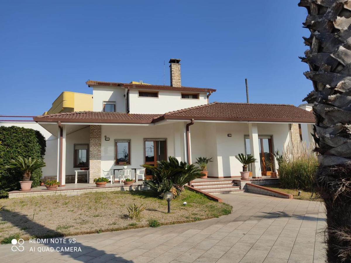 Villa Aristogatti San Pietro Vernotico Bagian luar foto
